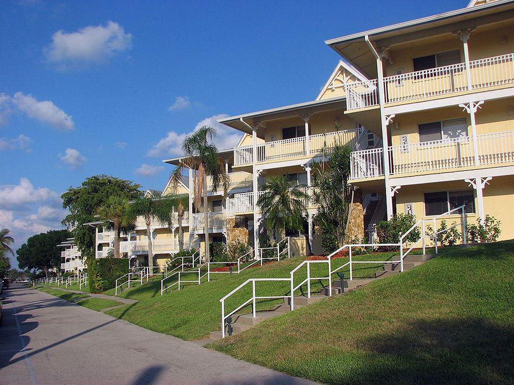 Charter Club Resort Of Naples Bay Exterior foto